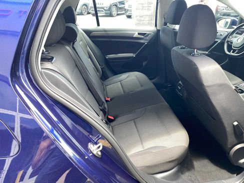Used 2017 Volkswagen e-Golf SE FWD image 27