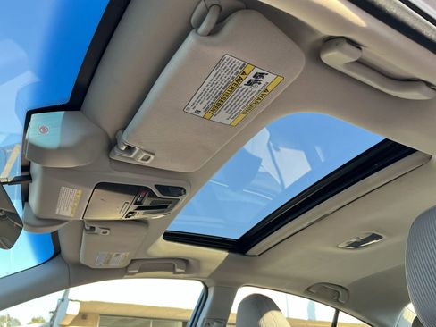 Used 2021 Subaru Legacy Premium image 23