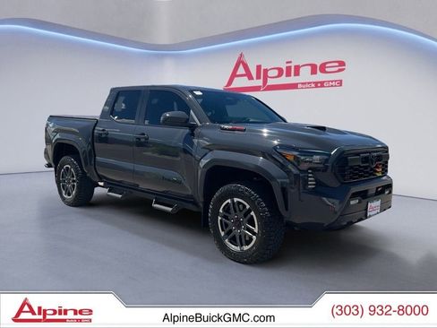 Used 2024 Toyota Tacoma TRD Sport AWD/4WD image 7