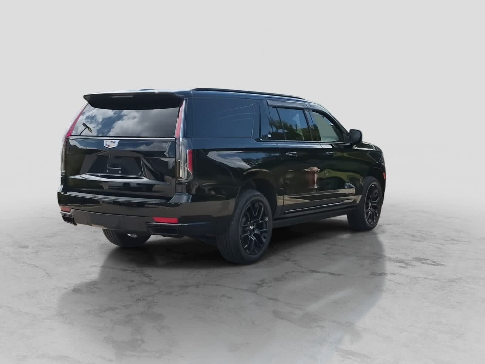Used 2022 Cadillac Escalade ESV Sport w/ Touring Package AWD/4WD image 8
