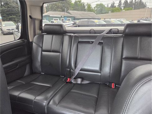 Used 2013 Chevrolet Silverado 1500 LTZ AWD/4WD image 24