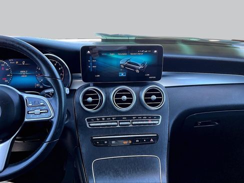Used 2022 Mercedes-Benz GLC 300 image 6