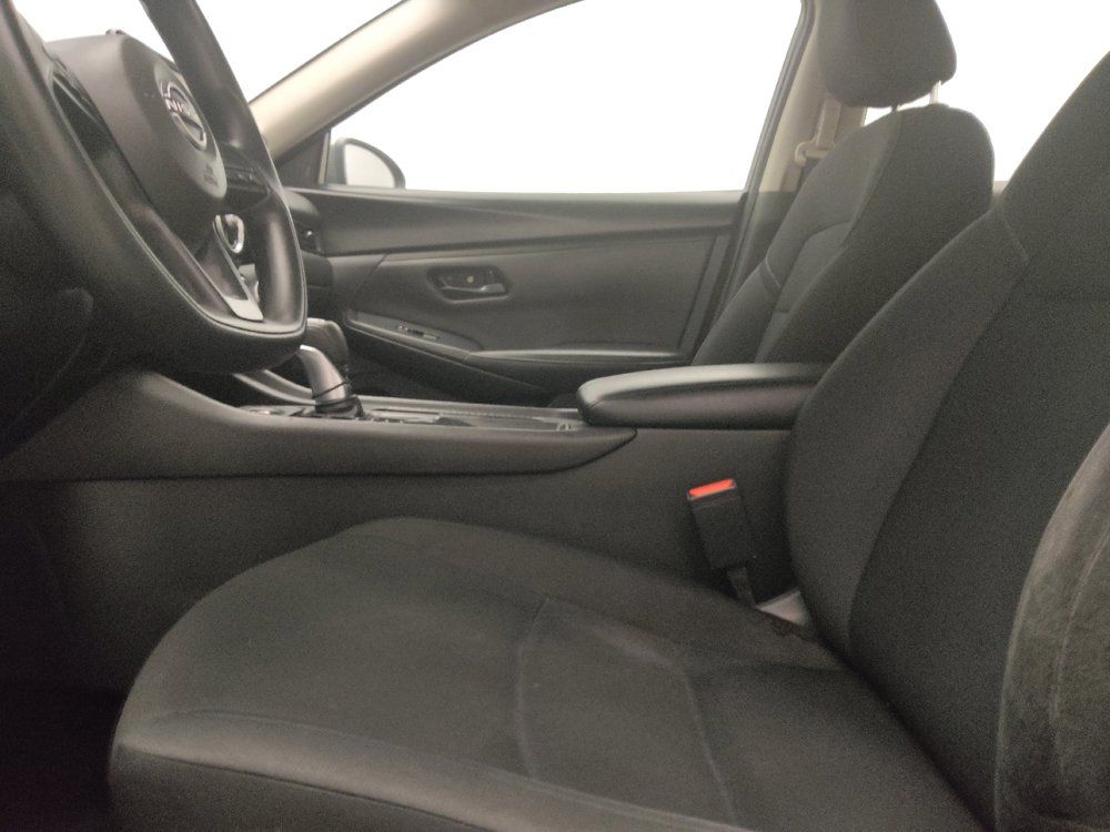 Used 2024 Nissan Sentra S FWD image 17