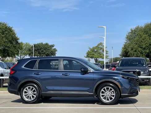 Used 2024 Honda CR-V EX-L image 3