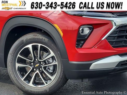 New 2026 Chevrolet TrailBlazer LT w/ Convenience Package image 3