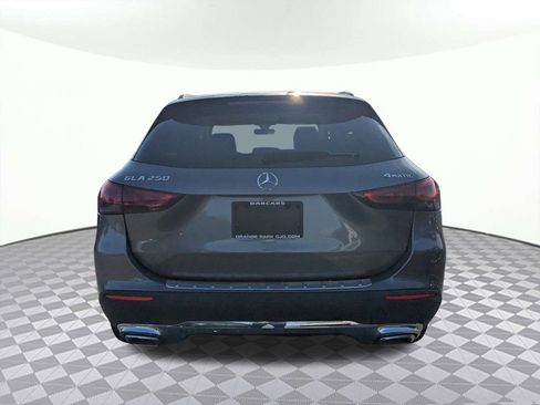 Used 2023 Mercedes-Benz GLA 250 4MATIC image 3