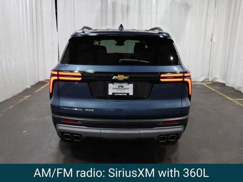 Certified 2025 Chevrolet Traverse LT AWD/4WD image 4