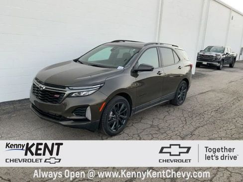 Used 2023 Chevrolet Equinox RS image 32