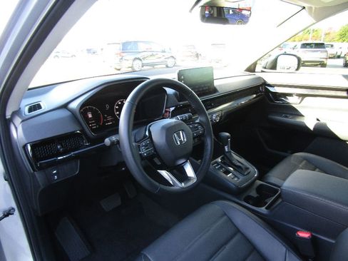 Used 2025 Honda CR-V EX-L image 10