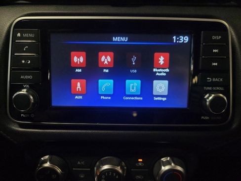 Used 2024 Nissan Versa S w/ S Plus Package FWD image 25