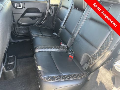 Used 2021 Jeep Wrangler Unlimited Sahara image 24