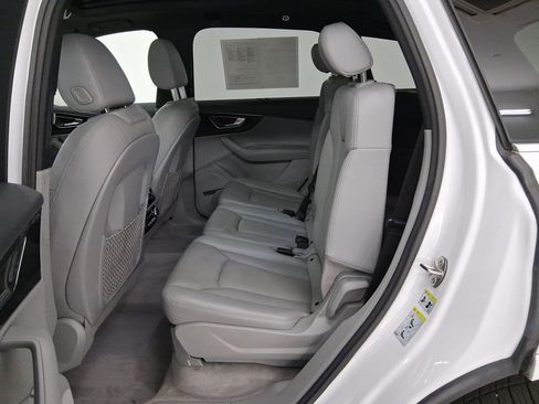 Used 2019 Audi Q7 3.0T Prestige w/ Prestige Package image 13