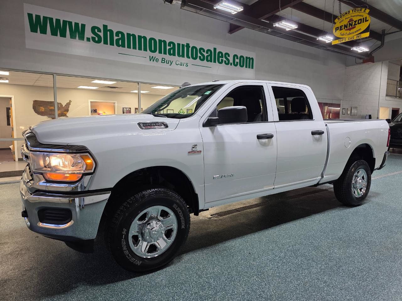 Used 2022 RAM 2500 Tradesman AWD/4WD image 2