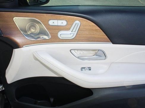 Used 2022 Mercedes-Benz GLE 350 4MATIC image 17