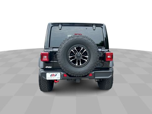 Used 2025 Jeep Wrangler Rubicon w/ Xtreme 35 Tire Package AWD/4WD image 8