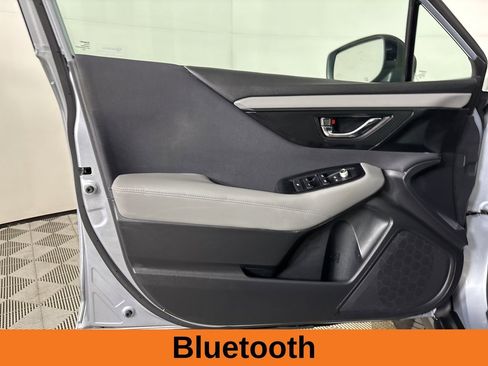 Used 2023 Subaru Outback Premium image 9