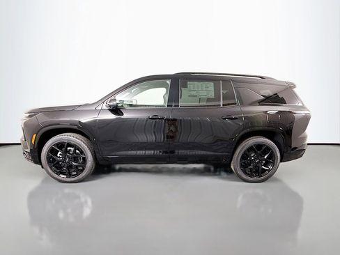 New 2026 Chevrolet Traverse RS w/ LPO, Floor Liner Package image 4
