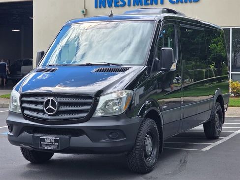 Used 2016 Mercedes-Benz Sprinter 2500 image 1