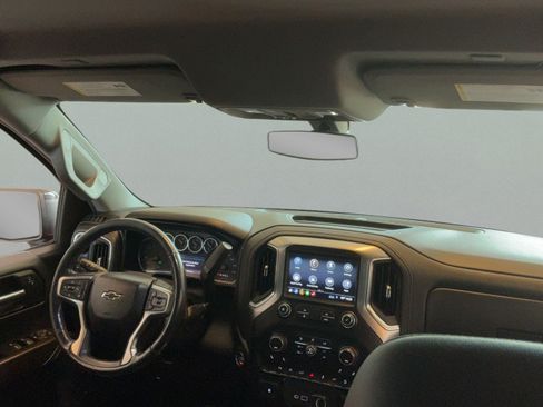 Used 2019 Chevrolet Silverado 1500 LT Trail Boss AWD/4WD image 47