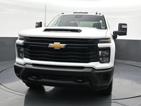 Used 2024 Chevrolet Silverado 2500 W/T w/ WT Convenience Package RWD image 9