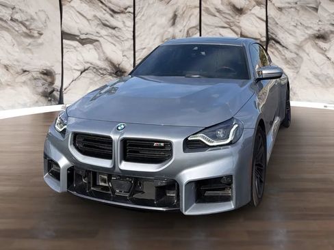 Used 2026 BMW M2 w/ Lighting Package RWD image 2