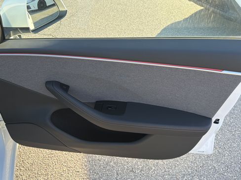 Used 2025 Tesla Model 3 Long Range image 20