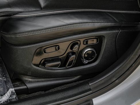 Used 2019 Genesis G90 5.0 Ultimate RWD image 36