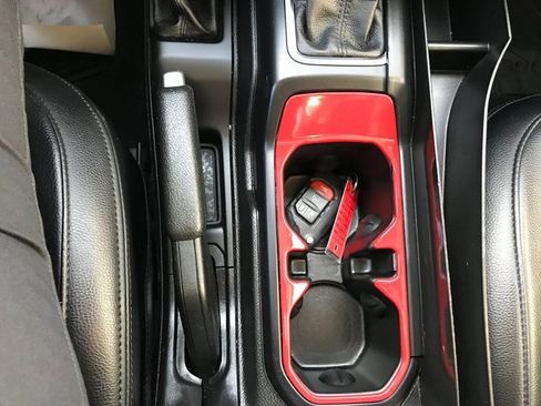 Used 2019 Jeep Wrangler Unlimited Sport S image 15