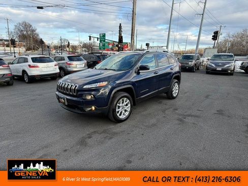 Used 2015 Jeep Cherokee Latitude w/ Comfort/Convenience Group image 1