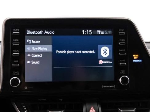 Used 2020 Toyota C-HR LE FWD image 27
