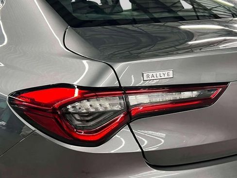 Used 2025 Acura TLX w/ Technology Package image 9