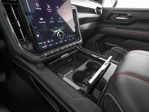 Used 2026 GMC Yukon XL AT4 Ultimate image 25