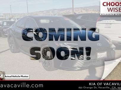 Used 2025 Toyota Camry XLE w/ Premium Plus Package