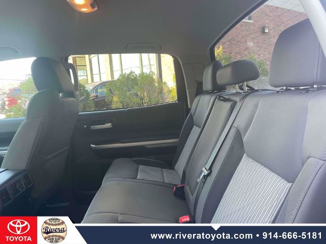 Used 2016 Toyota Tundra SR5 w/ SR5 Upgrade Package AWD/4WD image 11