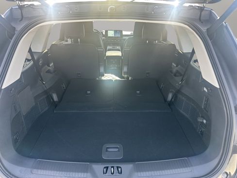 New 2025 Lincoln Aviator AWD w/ Jet Appearance Package image 7