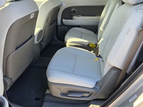 New 2026 Hyundai Palisade SEL Premium FWD image 6