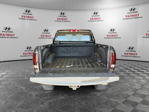 Used 2018 RAM 1500 Express AWD/4WD image 17