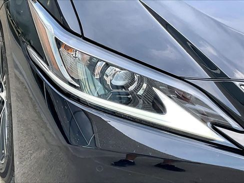 Used 2023 Lexus ES 350 w/ Premium Package image 25