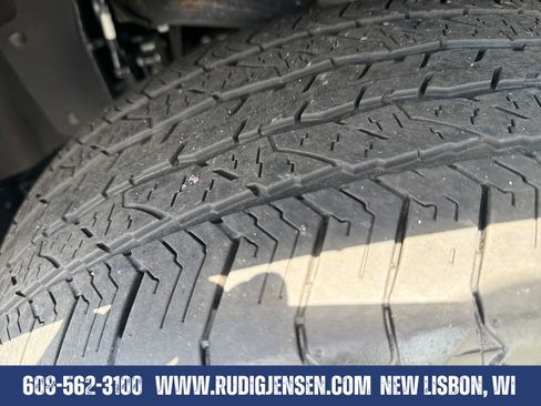 Used 2025 Ford F150 Platinum AWD/4WD image 27
