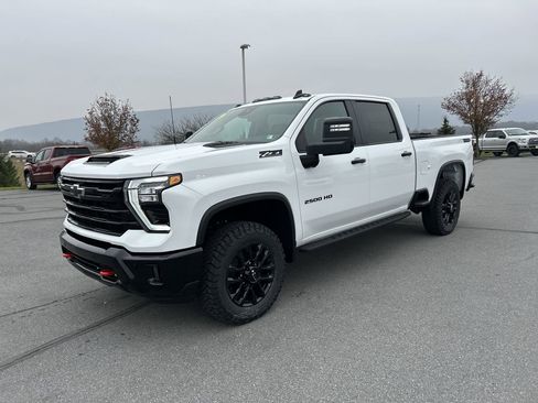 New 2026 Chevrolet Silverado 2500 LT w/ Trail Boss Package image 3