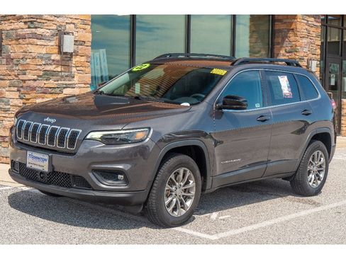Used 2022 Jeep Cherokee Latitude Lux AWD/4WD image 7