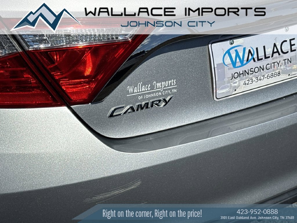 Used 2017 Toyota Camry SE FWD image 12