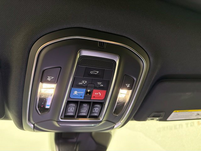 Used 2026 Jeep Grand Cherokee Limited w/ Limited Altitude Package AWD/4WD image 29