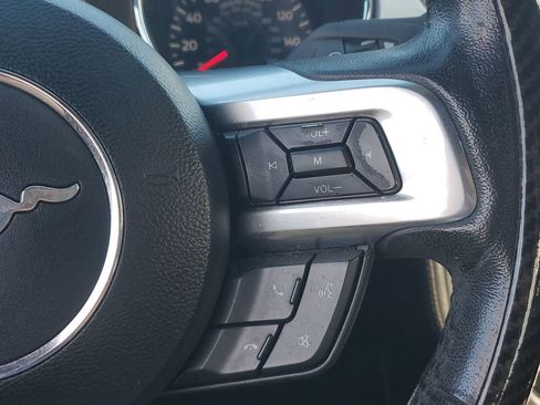 Used 2017 Ford Mustang Premium image 35