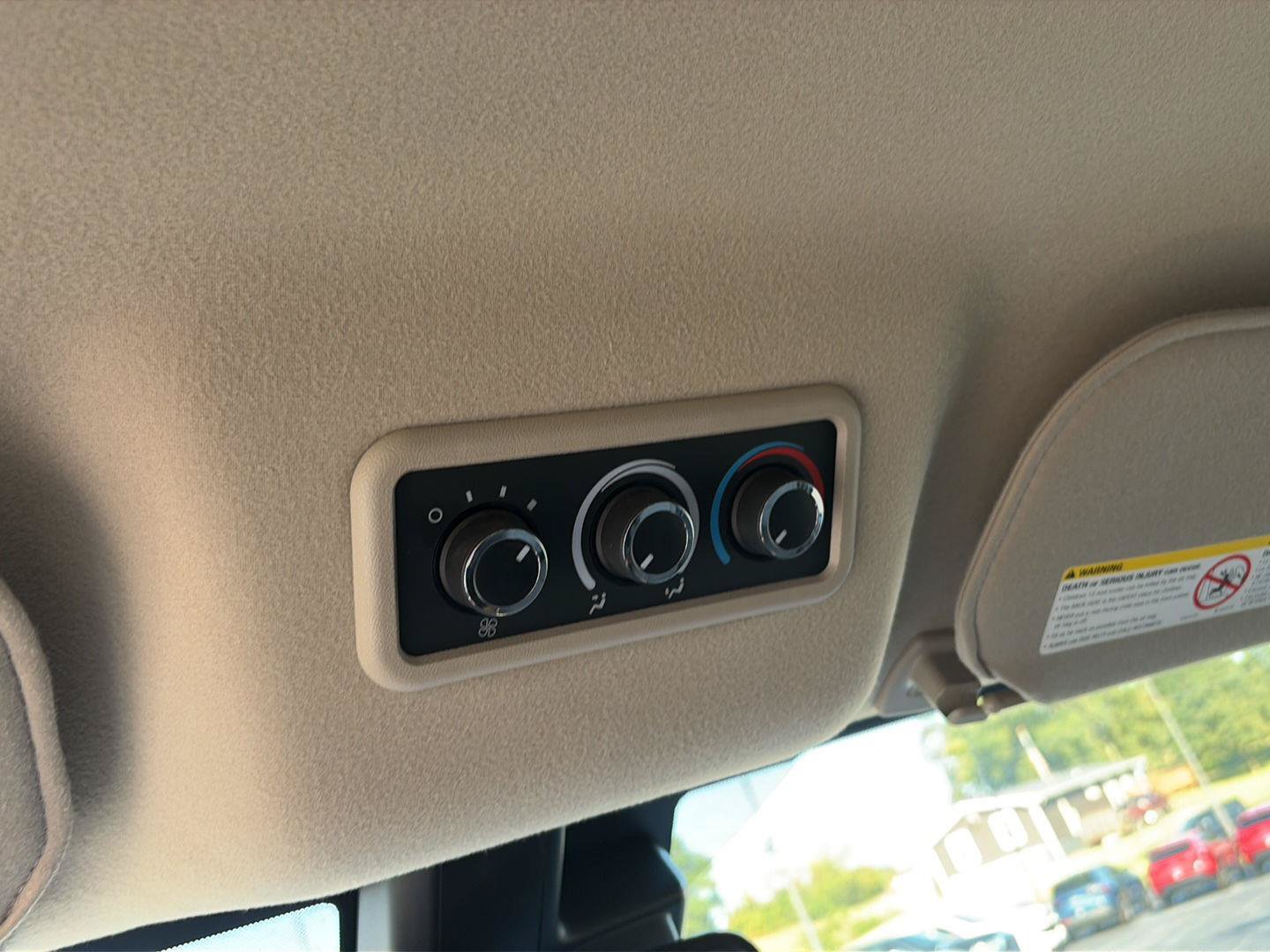 Used 2025 Chevrolet Express 3500 LT w/ LT Preferred Equipment Group RWD image 24
