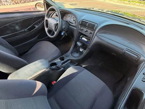 Used 2004 Ford Mustang Premium RWD image 36