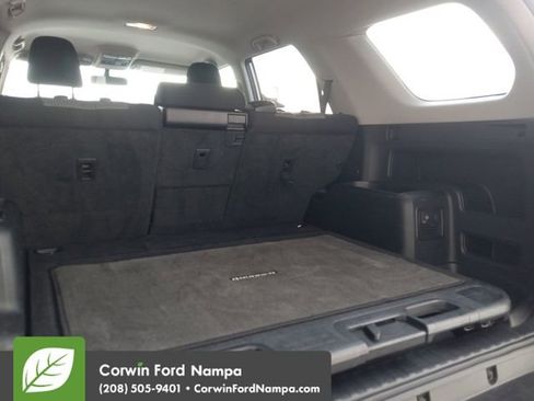 Used 2017 Toyota 4Runner SR5 image 29