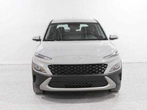 Certified 2023 Hyundai Kona SE image 2