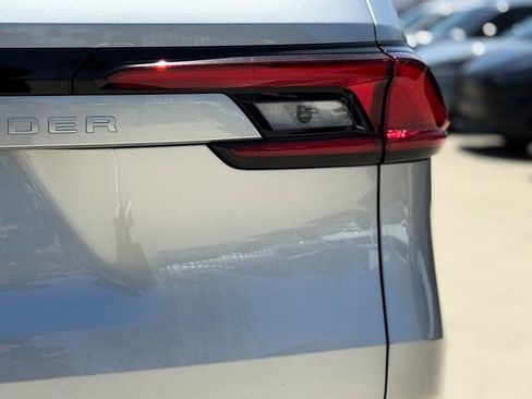 Used 2026 Toyota Grand Highlander FWD image 15