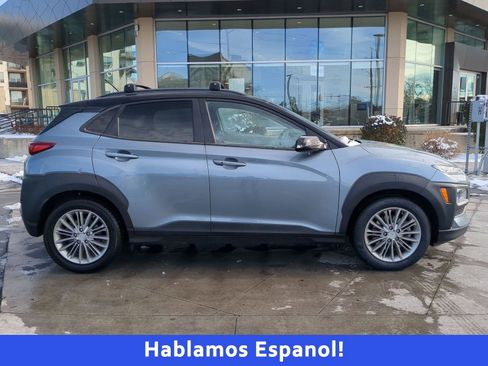 Used 2018 Hyundai Kona SEL image 2